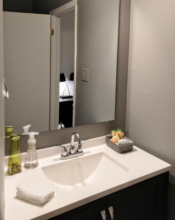 Delightful Townhome - Central Raleigh Location Eksteriør billede